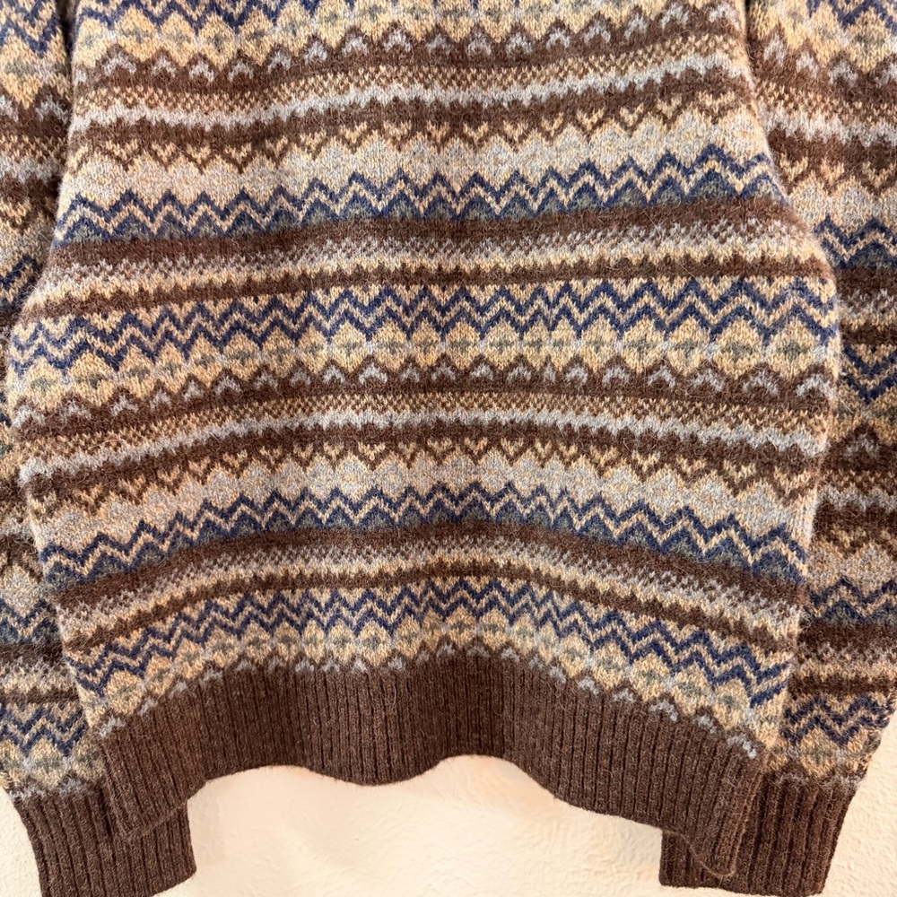 Pendleton brown geometric print wool crew sweater - image 3